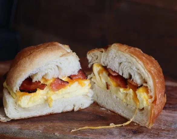 bacon, eggs, & cheese