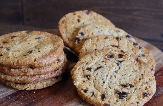 oatmeal raisin cookies